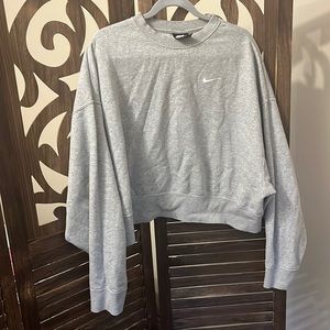 Nike drop shoulder gray sweatshirt